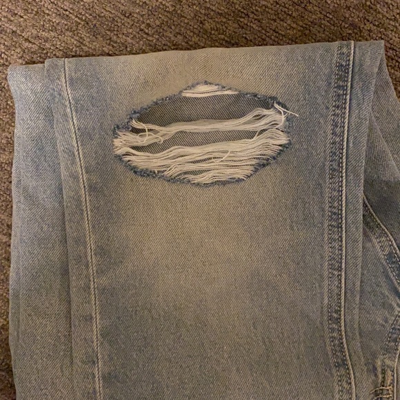 Men’s Old Navy Straight Taper Blue Jeans - Picture 3 of 4